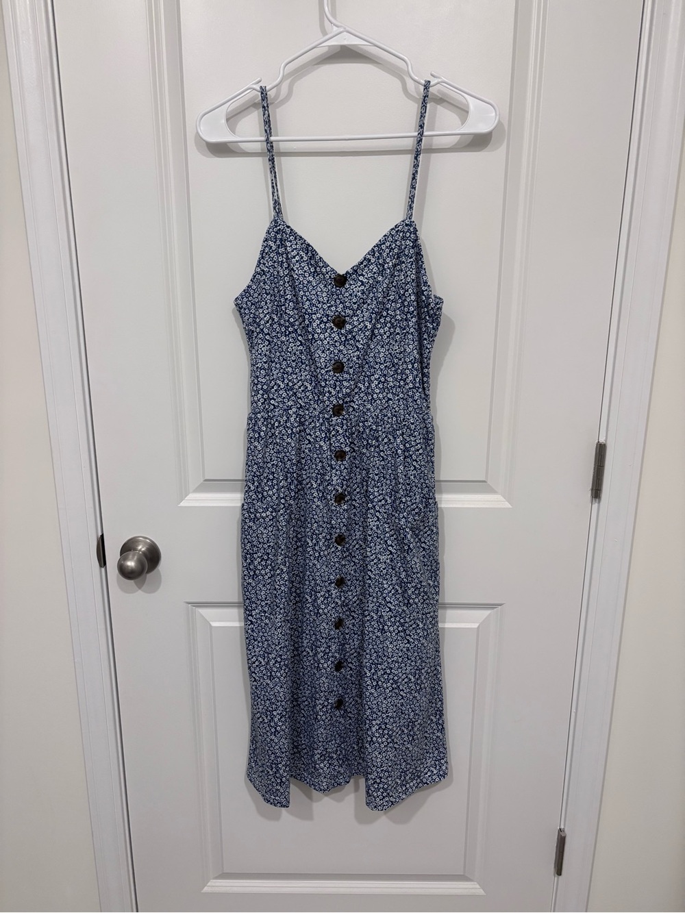 Blue Floral Button-Front Midi Dress with Spaghetti Straps